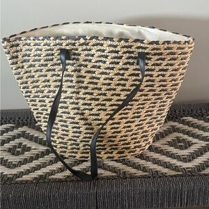 Bahia Lulabelle Raffia Patterned Beach Bag NWT MSRP $235